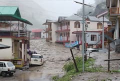 Uttarkashi Cloud Burst: ધરાલીમાં વાદળ ફાટતા તબાહી, અનેક લોકો ગુમ, હેલ્પલાઈન નંબર જાહેર 