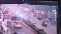 रस्ता क्रॉस  करताना भरधाव बाईकनं उडवलं, तरुणानं जागेवर जीव सोडला, मुंबईत अपघाताचा थरार