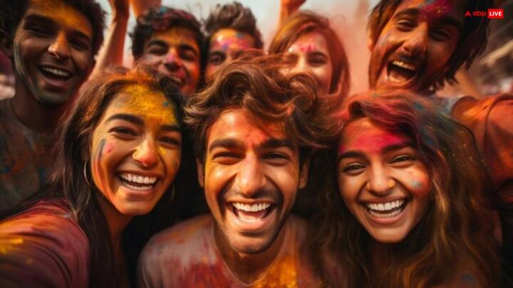 तीसरा है अपनी मित्रता. सच्चे मित्र और अपनी यारी को सदा दिल में रखें, ना कि मंच पर ऐसा कहना है प्रेमानंद महाराज जी का. बगैर स्वार्थ से की गई दोस्ती जीवन भर एक दूसरे का साथ निभाती है इसलिए अपने खास मित्र से की गई बाते, लेन-देन को कभी उजागर न करें.