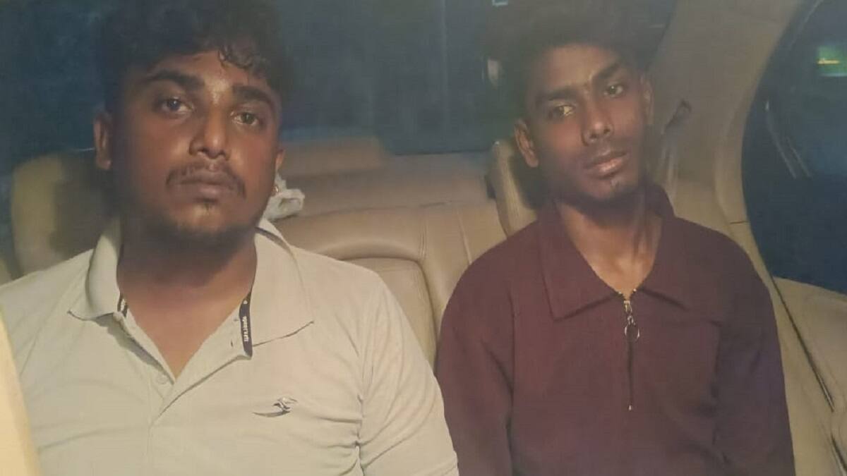 210 கிலோ கஞ்சா மூட்டைகளுடன் சிக்கிய 2 வாலிபர்கள்... இலங்கைக்கு கடத்த முயற்சியா?