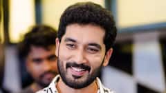 వెండితెరపై 'కార్తీక దీపం' డాక్ట‌ర్‌ బాబు... హీరోగా & విల‌న్‌గా న‌టించిన సినిమాల లిస్ట్... ఏవో తెలుసా?