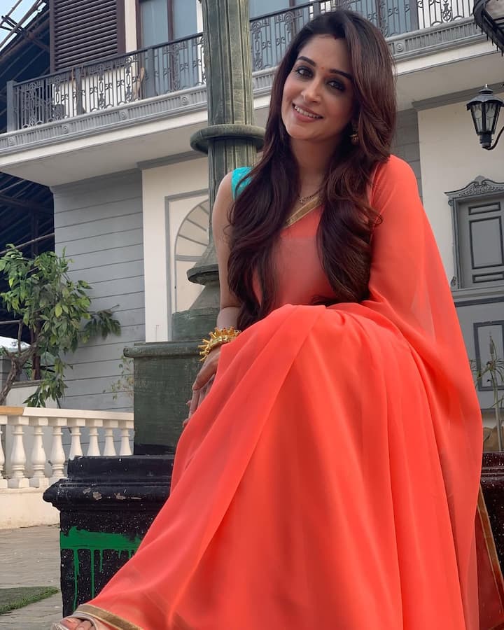 इसके बाद साल 2018 में आए 'बिग बॉस' के 12वें सीजन में उनकी जीत ने उनकी फैन फॉलोइंग और बढ़ा दी. 2019 में आए 'कहां हम कहां तुम' में भी उनकी एक्टिंग को दर्शकों का खूब प्यार मिला.