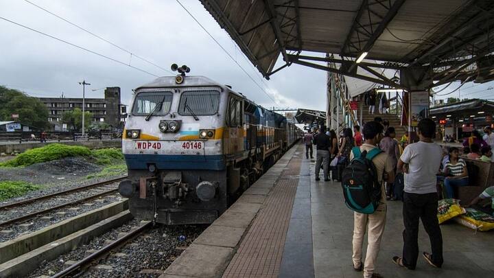 టీడీఆర్ ఫైల్ చేసిన తరువాత క్లెయిమ్ కోసం సాధారణంగా వారం రోజుల నుంచి 3 వారాల సమయం పడుతుంది. టికెట్ బుక్ చేసిన అదే అకౌంట్‌లోకి నగదు వస్తుంది. చాలా సార్లు త్వరగానే రీఫండ్ అవుతుంది.