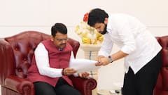 मोठी बातमी : मुख्यमंत्र्यांची 'वनतारा'सोबत बैठक, माधुरीला नांदणीला पाठवण्याची तयारी, दोघे मिळून सर्वोच्च न्यायालयात जाणार!