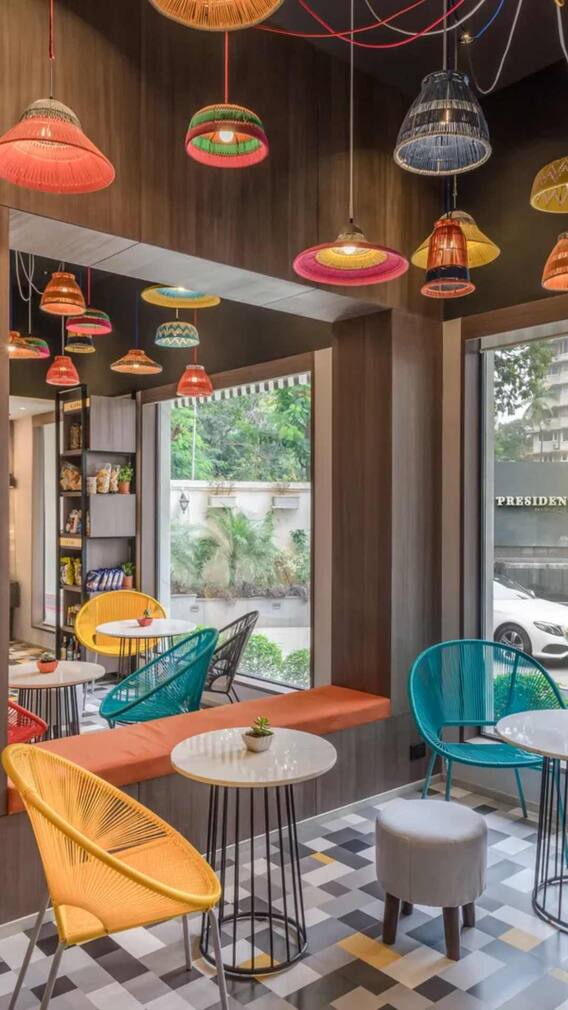 अगस्त में भारत में कपल्स के लिए घूमने की 10 सबसे रोमांटिक और सुकूनभरी जगहें