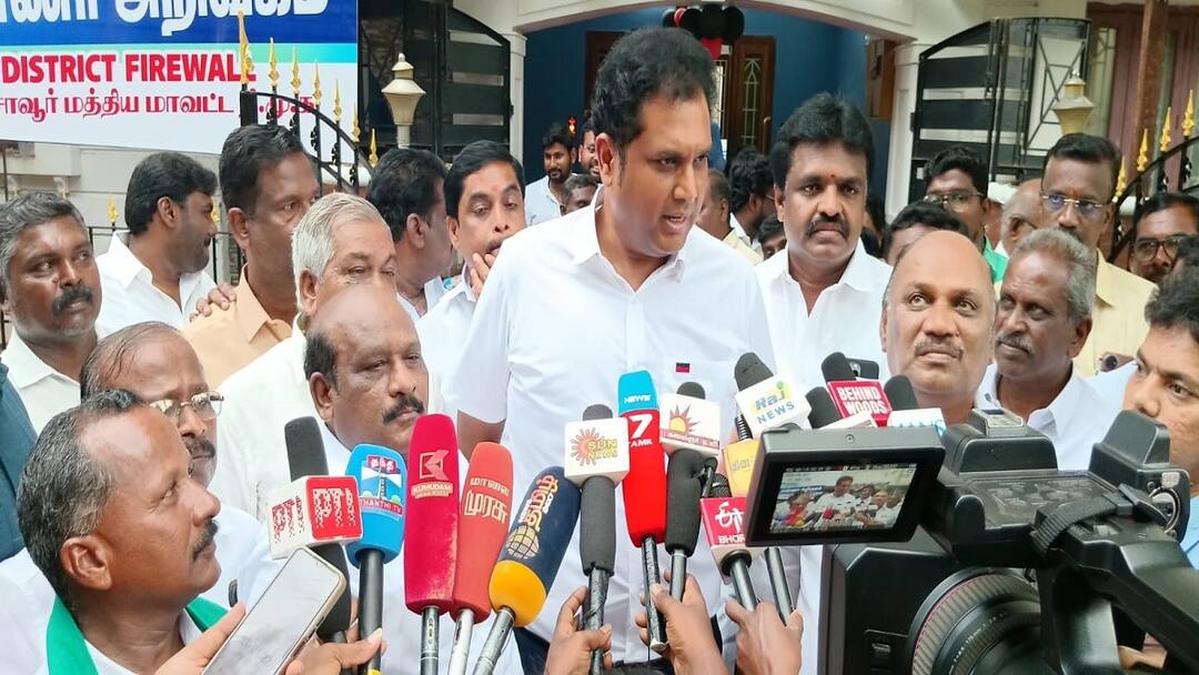 சி.வி.சண்முகத்திற்கு அரசியல் தெளிவு பிறந்திருக்கும்: அமைச்சர் டி.ஆர்.பி.ராஜா நம்பிக்கை