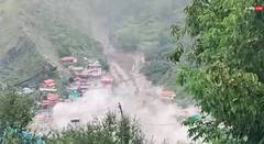 देवभूमी उत्तराखंडमध्ये महाप्रलय, ढगफुटीसदृश पावसामुळे उत्तरकाशीतील धरालीत हाहाकार; लष्करासह बचाव पथके घटनास्थळी दाखल