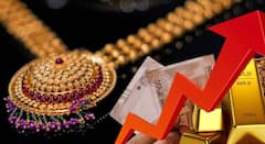 मोठी बातमी : सोने दराने सर्व विक्रम मोडले, अमेरिकेच्या टॅरिफचा जळगाव सुवर्ण नगरीवर परिणाम, सोन्याचा आजचा दर किती?