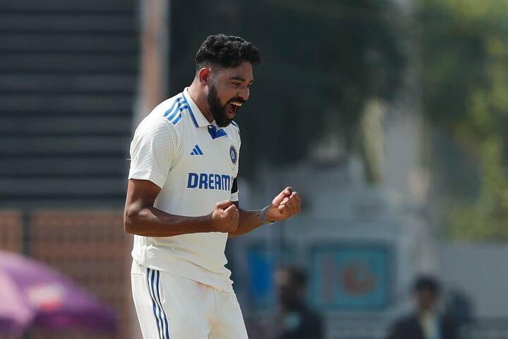 आता एका महिन्यानंतर भारत 9 सप्टेंबरपासून सुरू होणाऱ्या आशिया कपमध्ये खेळणार आहे. मोठा प्रश्न असा आहे की सिराज आशिया कपमध्ये खेळणार की नाही? गौतम गंभीरचे मुख्यप्रशिक्षक पद स्वीकारल्यानंतर, तो फक्त एकदाच टी-20 मालिका खेळला आहे.