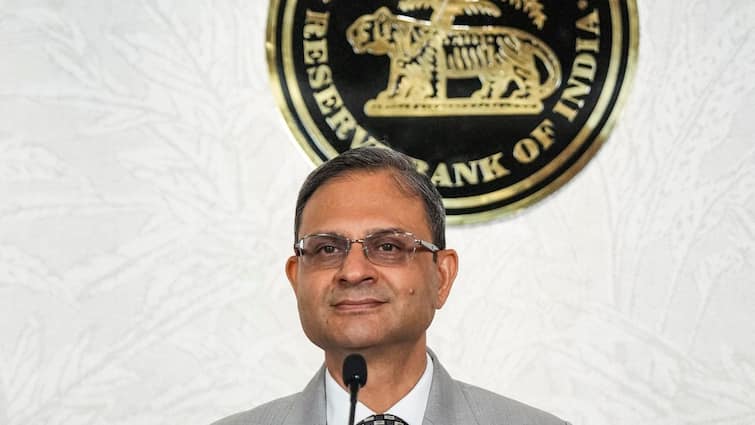 Trump Calls India A ‘Dead Economy’, RBI Responds: We’re Contributing More To Global Growth Than US