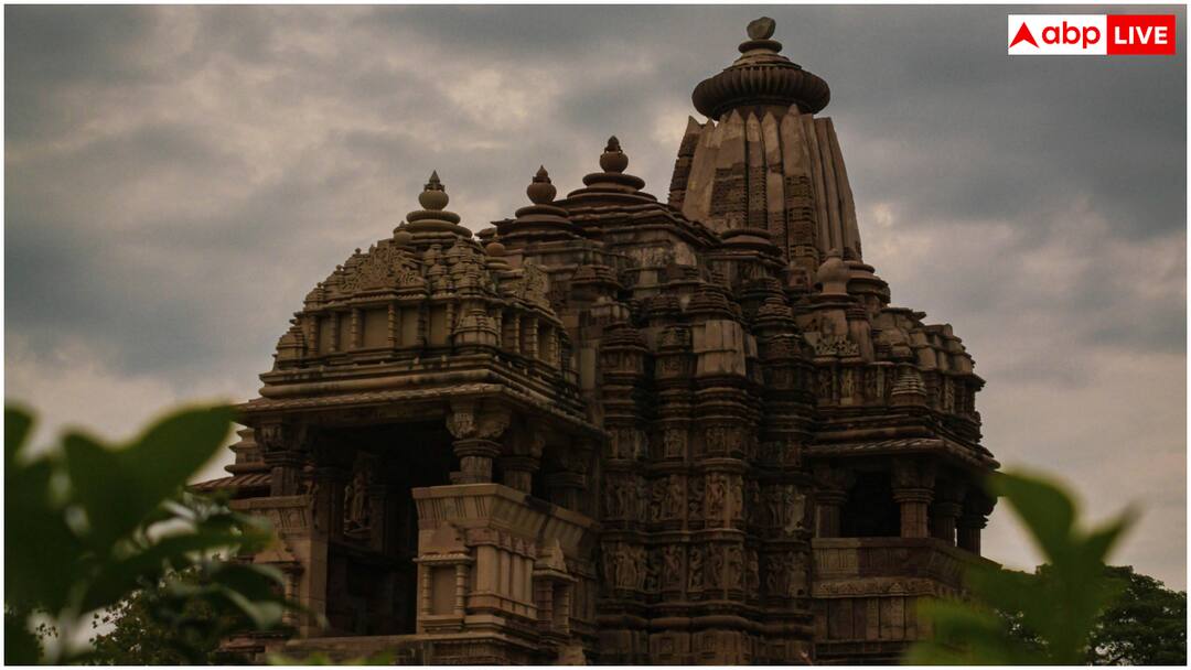 जिंदगी में एक बार जरूर करना माता के इन 5 शक्तिपीठ के दर्शन, रहस्य और शक्ति का होता है अहसास These 5 Lesser-Known Shakti Peethas Are Filled with Mystery and Power जिंदगी में एक बार जरूर करना माता के इन 5 शक्तिपीठ के दर्शन, रहस्य और शक्ति का होता है अहसास