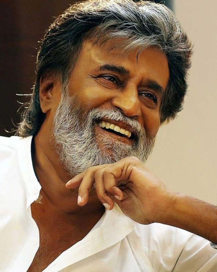 Mega star Rajinikanth of South also changed his real name from Shivaji Rao Gaikwad to Rajinikanth. Now the actor is popular by this name.