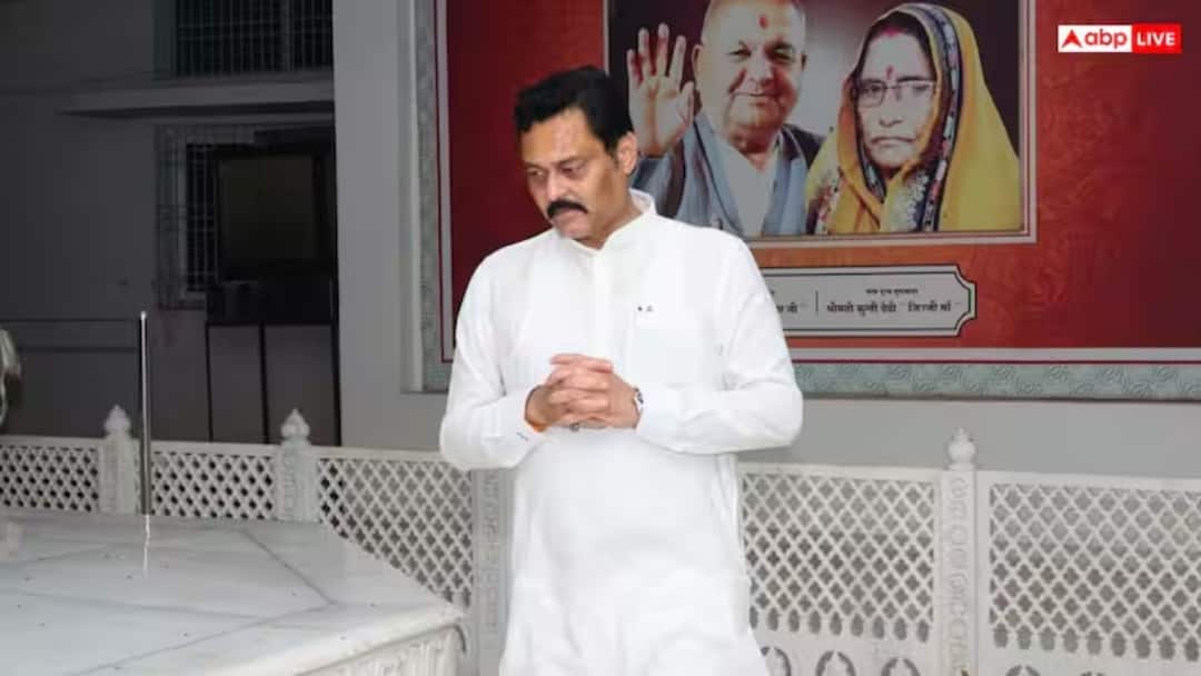 MP: एमपी सरकार ने BJP विधायक पर क्यों लगाया 443 करोड़ का जुर्माना, CM मोहन यादव ने क्या कहा? MP illegal mining case BJP MLA Sanjay Pathak fined 443 crore CM Mohan Yadav Statement ann MP: एमपी सरकार ने BJP विधायक पर क्यों लगाया 443 करोड़ का जुर्माना, CM मोहन यादव ने क्या कहा?