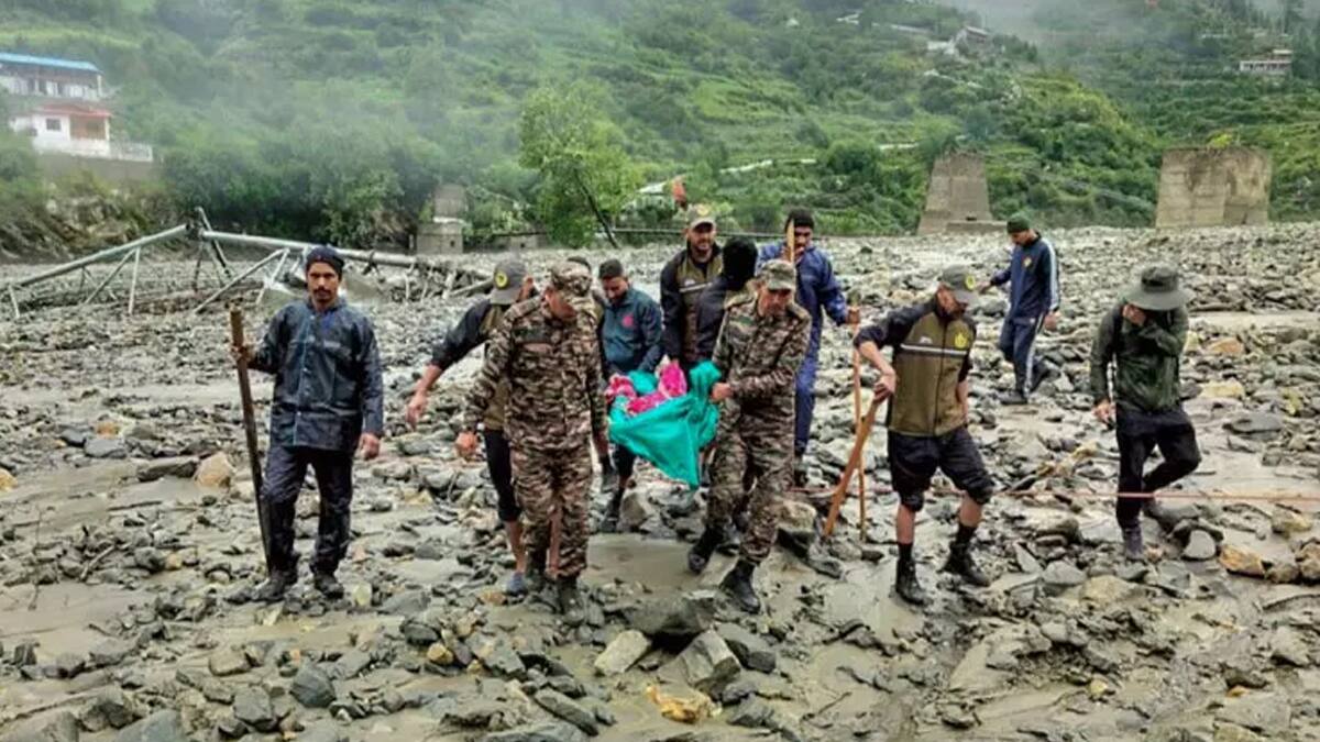 உத்தரகண்ட் மேகவெடிப்பு: மாயமான கேரள சுற்றுலா பயணிகள் 28 பேர் பத்திரமாக மீட்பு! பரபரப்பு தகவல்!