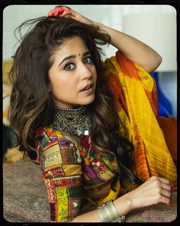 Talking about the career of 40 -year -old actress Shweta Tripathi, she made her debut in the serial 'Mast Life' in 2009. On the film screen, he made his debut through 'Masaan'. Apart from this, he was also seen in shows like 'Yeh Kali Kali Aankhe', 'Kalkoot' and 'Escape Life'.