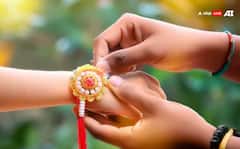 Raksha Bandhan 2025: ਰੱਖੜੀ 'ਤੇ ਰੱਖੜੀ ਬੰਨ੍ਹਣ ਵੇਲੇ ਕਿਉਂ ਬੰਨ੍ਹਦੇ ਤਿੰਨ ਗੰਢਾਂ? ਜਾਣੋ ਕੀ ਹੈ ਪੂਰਾ ਰਹੱਸ