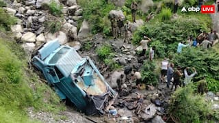 जम्मू कश्मीर के उधमपुर में बड़ा हादसा, CRPF का एक वाहन खाई में गिरा, दो जवानों की मौत
