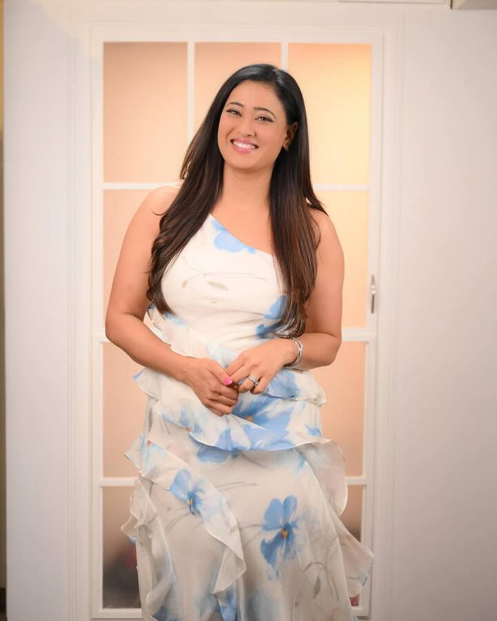 Shweta Tiwari started to be recognized from house to house since her debut serial. Apart from TV, he has also been seen in many films and web series. In the 2004 film Madhosh, he was seen in the role of Bipasha Basu's friend.