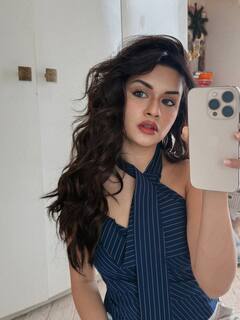 અવનીત કૌરે કાતિલ અંદાજમાં ફ્લોન્ટ કર્યું બોલ્ડ ફિગર, જુઓ શાનદાર તસવીરો