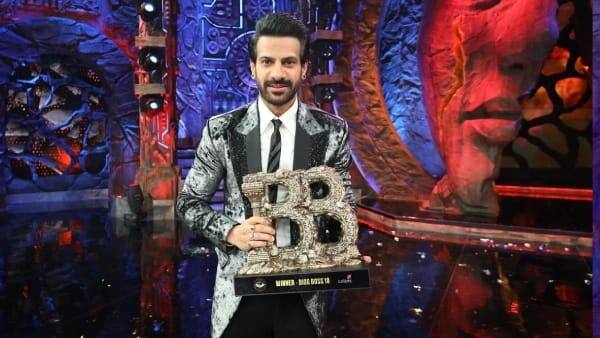 Karanvir Mehra was seen as the winner of Bigg Boss season 18. Along with this, according to Live Hindustan, he received Rs 50 lakh as a winning amount.