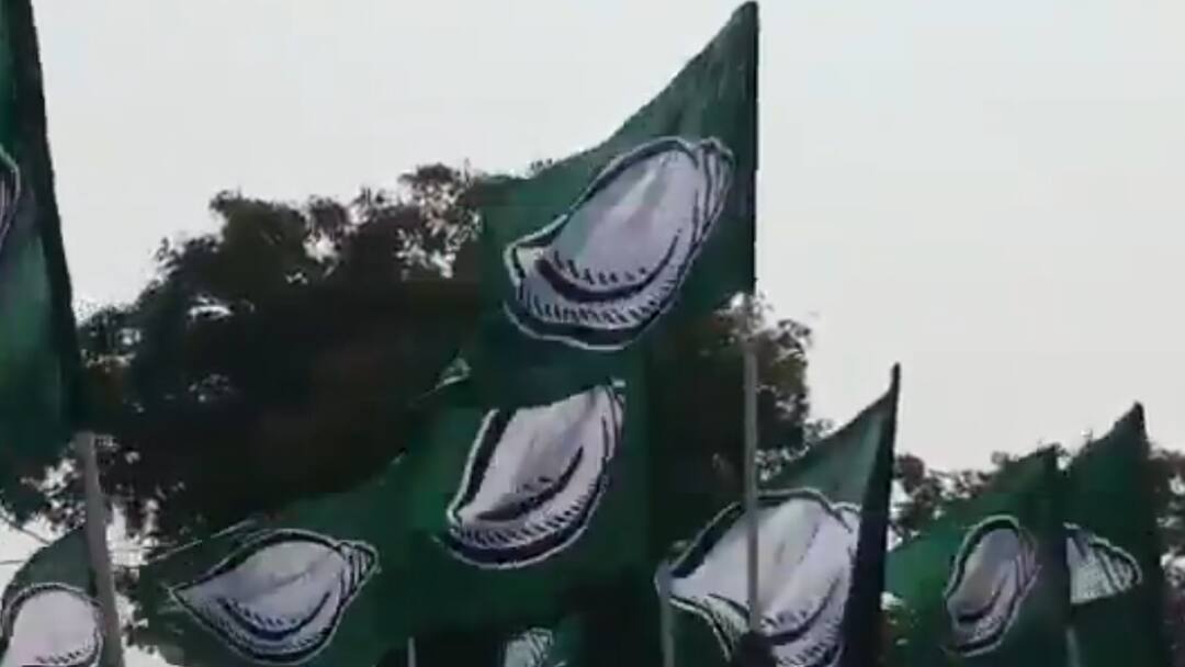 BJD Holds Bandh In Puri Over Burn Death Of 15-Year-Old Girl BJD Holds Bandh In Puri Over Teen's Death After Being Burnt, Demands Justice