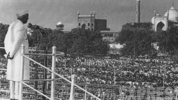 Happy Independence Day 2025: ఆ సమయంలో ఇరాన్, ఇంపీరియల్ స్టేట్ ఆఫ్ ఇరాన్ గా ఉండేది. తరువాత ప్రపంచంలోని ఇతర దేశాలు కూడా భారతదేశంతో సంబంధాలు ఏర్పరుచుకున్నాయి. దేశంగా గుర్తించాయి.