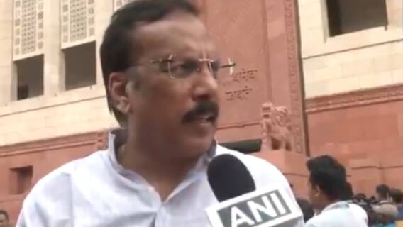 UP News: राहुल गांधी को मिला सपा का साथ, राजीव राय ने कहा- EC दे हलफनामा कि… UP News: राहुल गांधी को मिला सपा का साथ, राजीव राय ने कहा- EC दे हलफनामा कि…