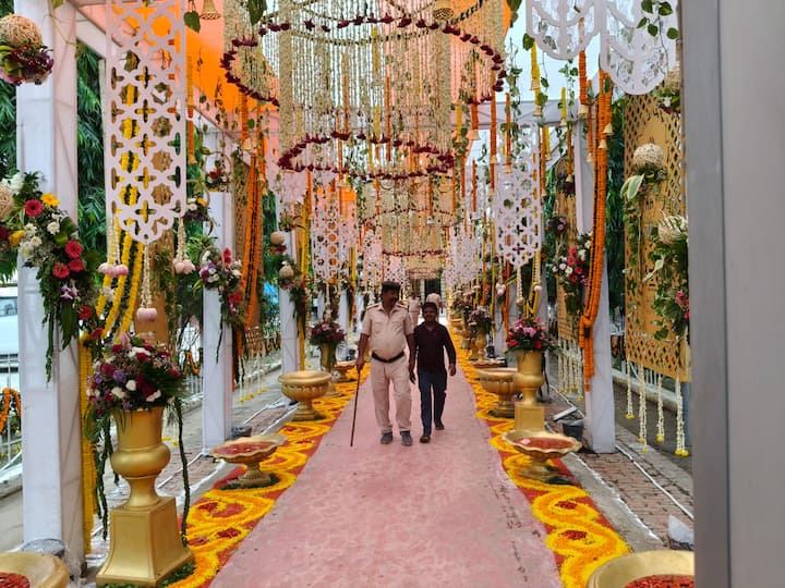 केंद्रीय गृह मंत्री अमित शाह ने शुक्रवार (08 अगस्त, 2025) को सीतामढ़ी के पुनौरा धाम में मां सीता मंदिर के पुनर्विकास की आधारशिला रखी.