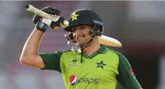 मुश्किल में यह पाकिस्तानी बल्लेबाज, इंग्लैंड में दर्ज हुआ आपराधिक मामला, PCB ने किया सस्पेंड