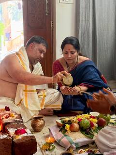 Anasuya Bharadwaj: శ్రావణ మాసం... రాఖీ పౌర్ణమి... శ్రద్ధగా పూజలు చేసిన అనసూయ కుటుంబం