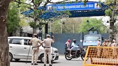 दिल्ली: तिहाड़ जेल में दो कैदियों की नाले में डूबकर मौत, 3 अधिकारी सस्पेंड