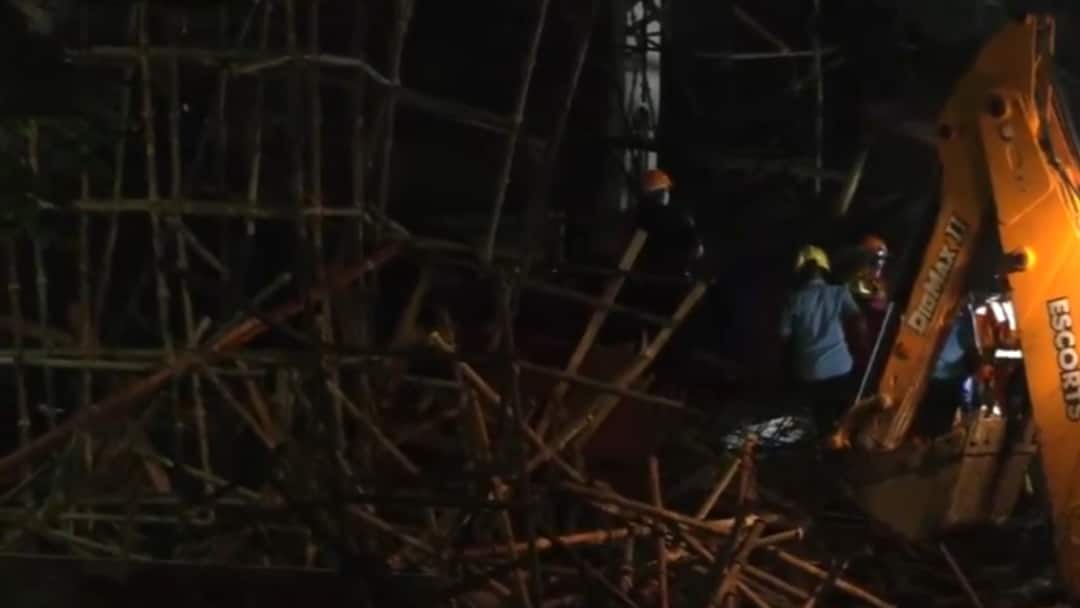 17 Injured As Slab Of Under-Construction Temple Gate Collapses In Nagpur, Rescue Ops Underway Nagpur Slab Collapse 17 Injured Under-Construction koradi Temple Gate Collapses Rescue Ops Underway 17 Injured As Slab Of Under-Construction Temple Gate Collapses In Nagpur, Rescue Ops Underway