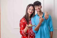 अनाया बांगरचं पहिलं रक्षाबंधन! भावाला राखी बांधताच झाली भावूक; सोशल मीडियावर फोटो व्हायरल, पोस्ट टाकताच नेटकऱ्यांकडून कौतुकाचा वर्षाव