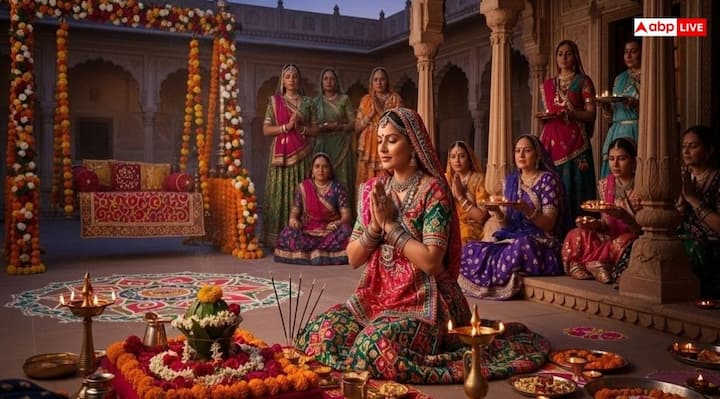 पूजा सामग्री चढ़ाएं- पति की लंबी आयु और सुखी वैवाहिक जीवन के लिए मां पार्वती को सुहाग का सामान जरूर चढ़ाएं. आप लाल चूंड़ी, चुनरी, बिंदी, काजल, आलता, सिंदूर आदि चढ़ा सकती हैं.