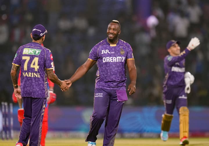 লরা কিন্তু রাসেলের উত্থান-পতনপূর্ণ কেরিয়ারে তাঁকে সম্পূর্ণ সমর্থন করেছেন। ২০২০ সালে তাঁদের মেয়ে হয়। তাঁদের মেয়ের নাম আমায়া রাসেল।