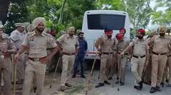 ਹਾਈ ਅਲਰਟ 'ਤੇ ਪੰਜਾਬ, ਥਾਂ-ਥਾਂ ਲੱਗੇ ਹਾਈ-ਟੈਕ ਨਾਕੇ, Entry/Exit Point ਕੀਤੇ ਗਏ ਸੀਲ; ਪੜ੍ਹੋ ਪੂਰੀ ਖਬਰ...