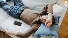 অ্যালার্ম বাজার আগেই ঘুম ছেড়ে যাচ্ছে ? শরীর কী বিপদ সংকেত দিচ্ছে ?