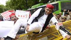 Akhilesh Yadav Jumps Barricades As INDIA Bloc MPs’ Protest March To Election Commission Is Blocked