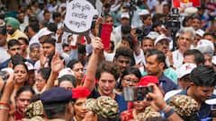 Rahul, Priyanka Gandhi Among 30+ Opposition MPs Released Hours After Detention During EC Protest March