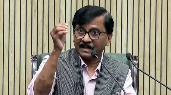 'हम सांसद आतंकवादी हैं या...?', INDIA ब्लॉक के विरोध प्रदर्शन को रोका तो भड़के संजय राउत