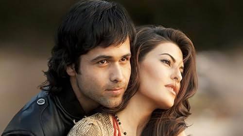 2011 में आई मर्डर 2 एक साइकोलॉजिकल थ्रिलर है जिनमें उनके को स्टार इमरान हाश्मी रहे. इस मूवी को मोहित सूरी ने डायरेक्ट किया था. इसमें जैकलीन का अलग अवतार देखने को मिला और इस फिल्म ने बॉक्स ऑफिस पर मैसिव कलेक्शन भी किया.