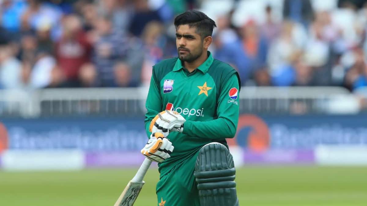 बाबर आजम फ्लॉप, दक्षिण अफ्रीका के खिलाफ पहले टी20 में शून्य पर आउट, रोहित का रिकॉर्ड तोड़ने से चूके