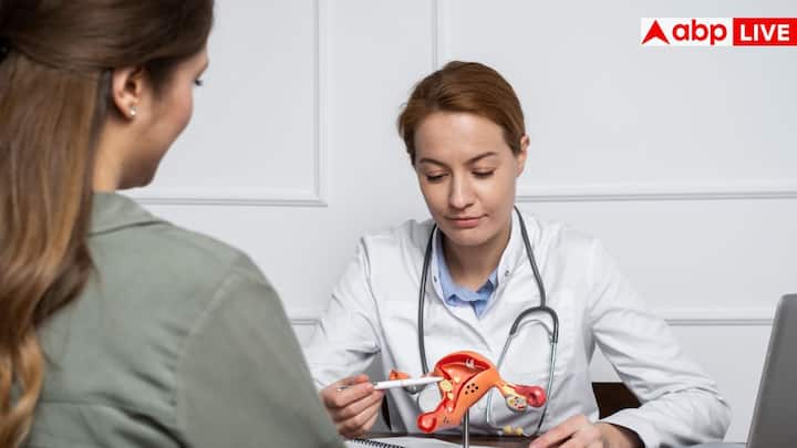 किडनी रोग की शुरुआत में लक्षण हल्के होते हैं या दिखते ही नहीं हैं. इसलिए नियमित स्वास्थ्य जांच, ब्लड और यूरिन टेस्ट जरूरी हैं. अगर कोई लक्षण दिखे तो तुरंत डॉक्टर से संपर्क करें ताकि समय रहते इलाज शुरू हो सके.