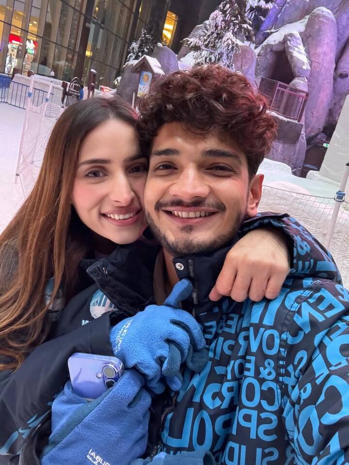 Munawar uploaded a carousel of pictures featuring candid and love-filled snapshots with Mehzabeen.