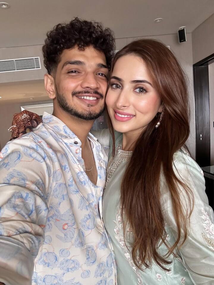 This is the second marriage for both—Munawar was earlier married to Jasmine, with whom he shares a 7-year-old son, Mikael, while Mehzabeen has a daughter from her first marriage.