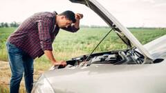 चलती सड़क पर बंद हो गई कार तो क्या मिलेगा इंश्योरेंस क्लेम? जान लें क्या है नियम