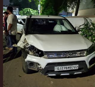 Accident:અમદાવાદમાં રોડ અકસ્માતમાં 2 લોકોના મોત, કાર ચાલક એક્ટિવાને ટક્કર મારી ફરાર