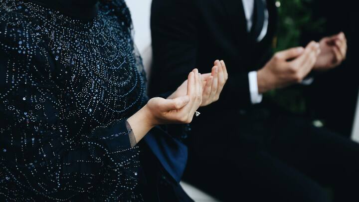 इस्लामिक समुदाय में, ऐसी शादियों को सामाजिक स्वीकृति मिलना मुश्किल हो सकता है, क्योंकि वे शरीयत का पालन नहीं करतीं. ऐसे में आर्य समाज में की गई शादी इस्लाम में मान्य नहीं होती, क्योंकि यह शरीयत की शर्तों को पूरा नहीं करती.