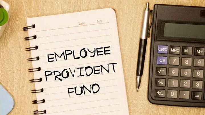 इसमें जमा होने वाली राशि पर सरकार की ब्याज भी दिया जाता है. इसमें मौजदू पैसा जरूरत के वक्त आपके काम भी आ सकता है. ऑप क्लेम करके अपने पैसे हासिल कर सकते हैं. लेकिन कई बार बहुत से लोग सोचते हैं कि इस पैसे को निकालना लंबा और झंझट भरा काम है.