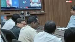 महाराजगंज में ऑनलाइन मीटिंग में चल गयी अश्लील वीडियो, DM-BSA समेत कई अधिकारी थे मौजूद